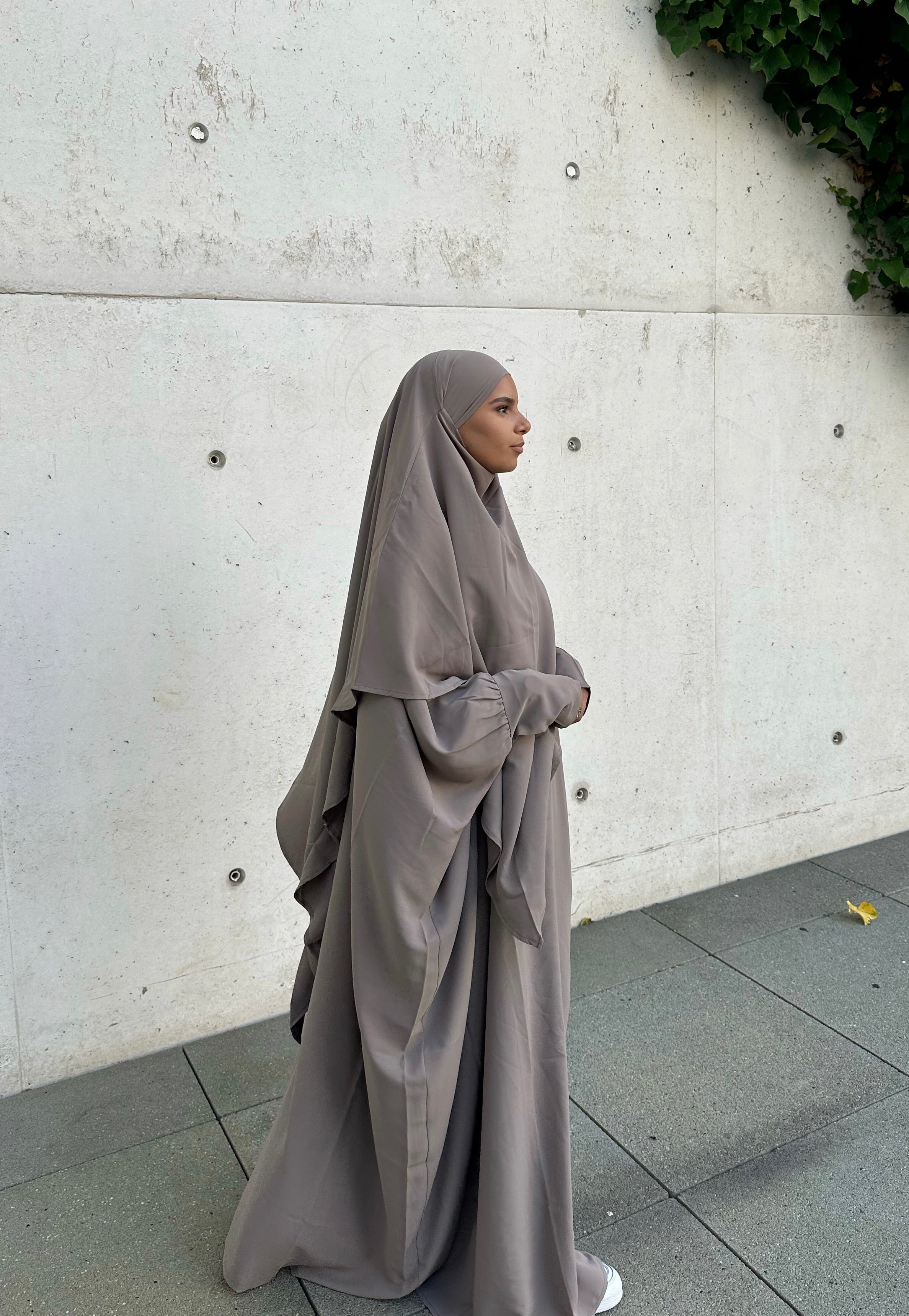 Abaya/Khimar Set (4 Farben verfügbar)