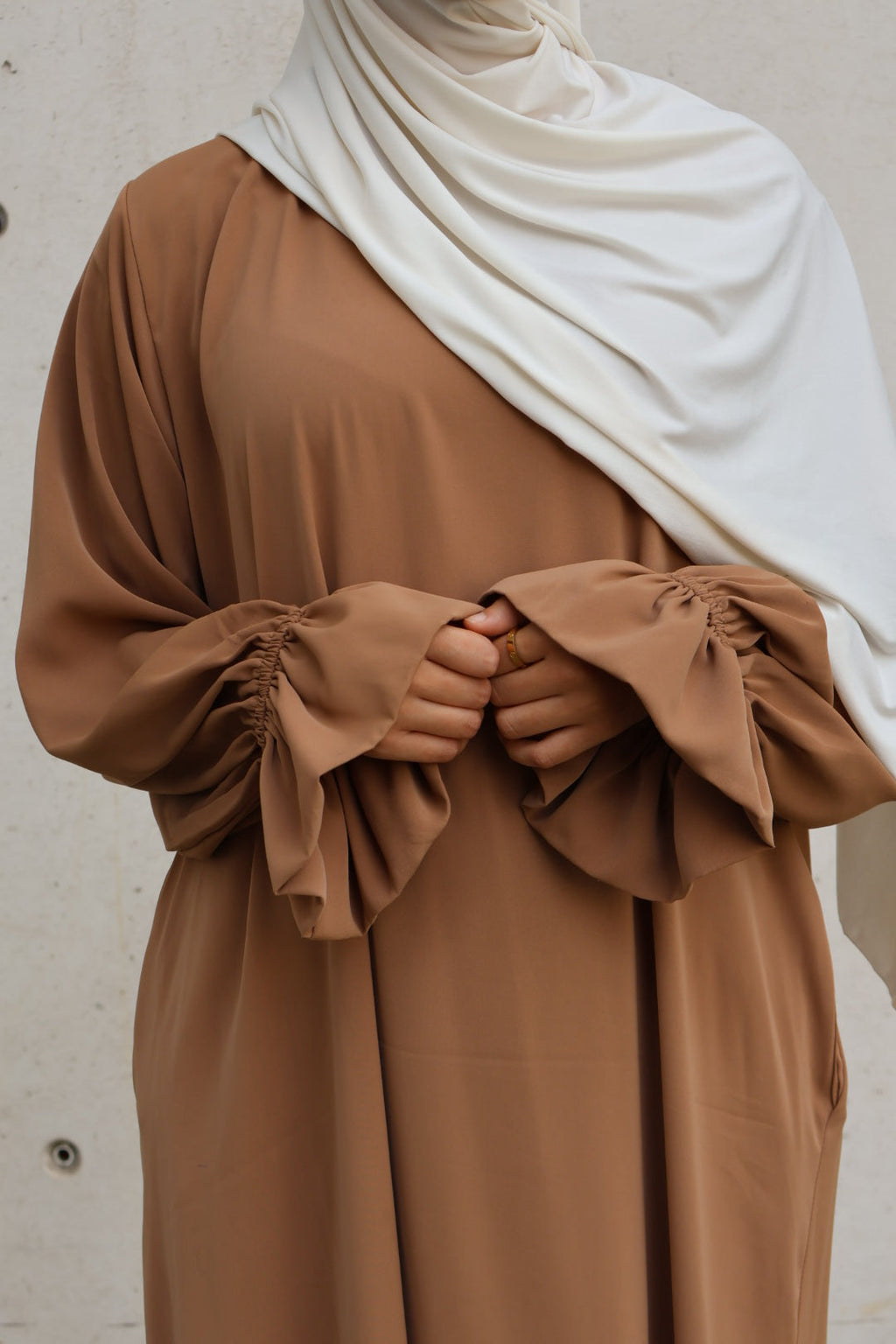 Abaya Sina (8 Farben verfügbar)