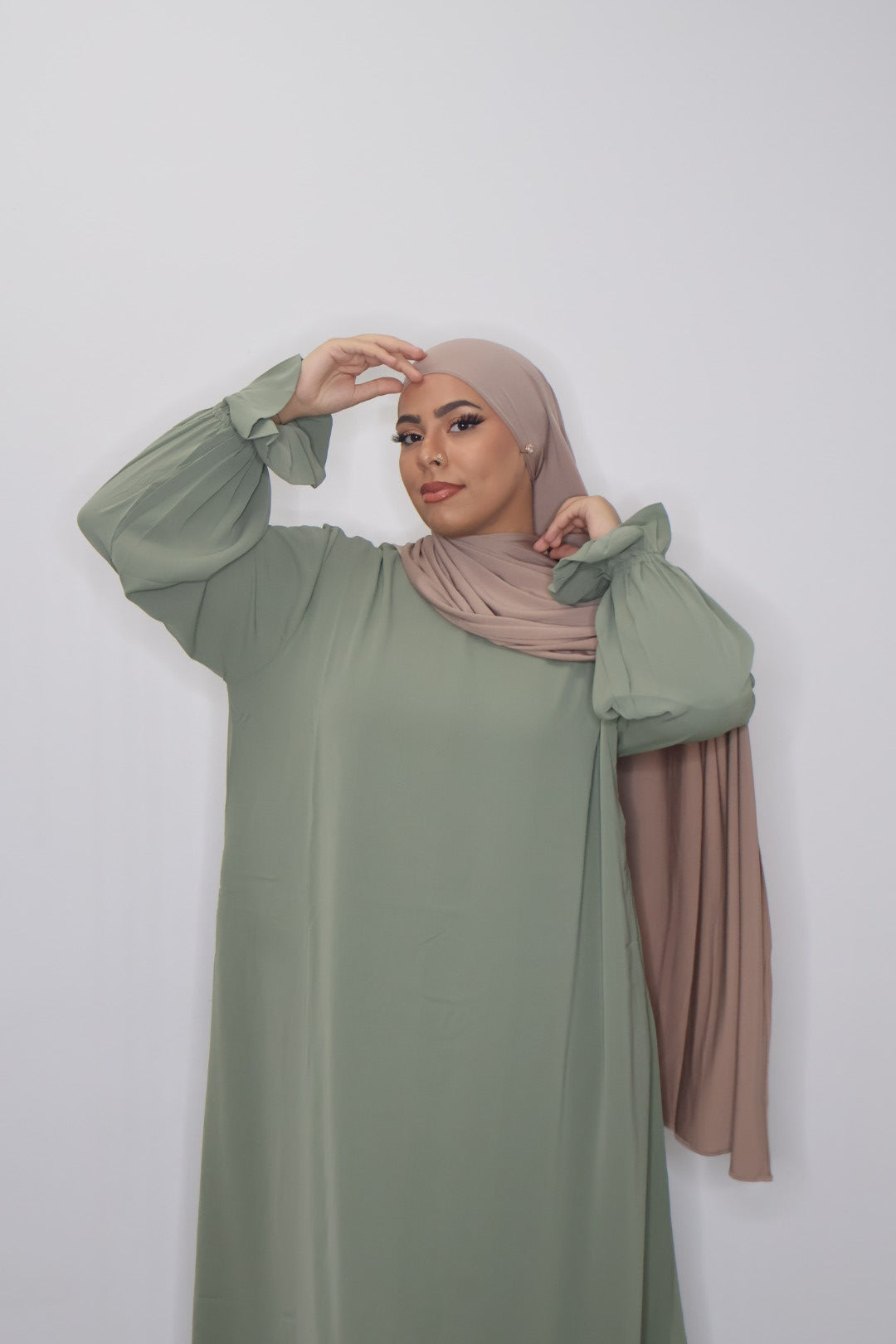 Abaya Sina (8 Farben verfügbar)